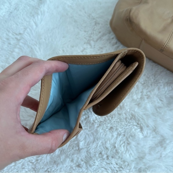 COACH Gallery Leather Tote Shoulder Bag + Wallet Camel Brown - Picture 13 of 16